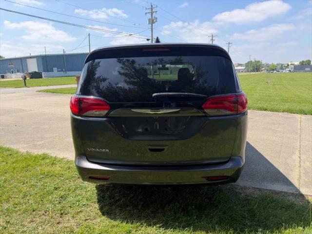 2021 Chrysler Voyager LX