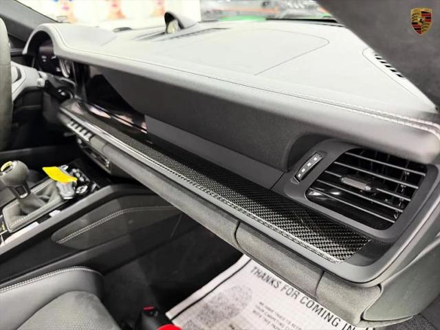 2023 Porsche 911 GT3 w/Touring Package
