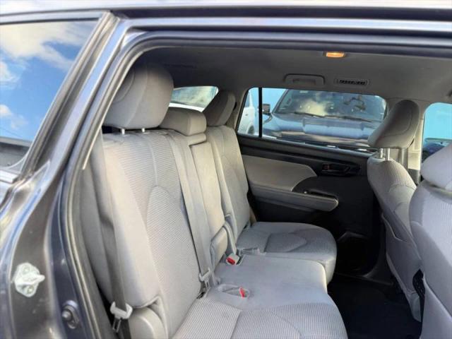 2024 Toyota Highlander XLE