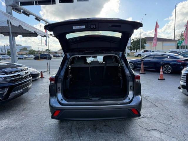 2024 Toyota Highlander XLE