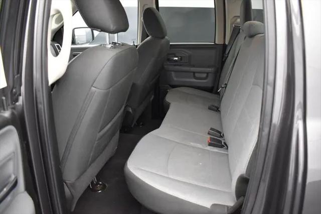 2024 Ram 1500 Classic SLT Quad Cab 4x4 6'4" Box