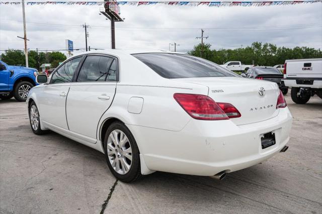 2009 Toyota Avalon XLS