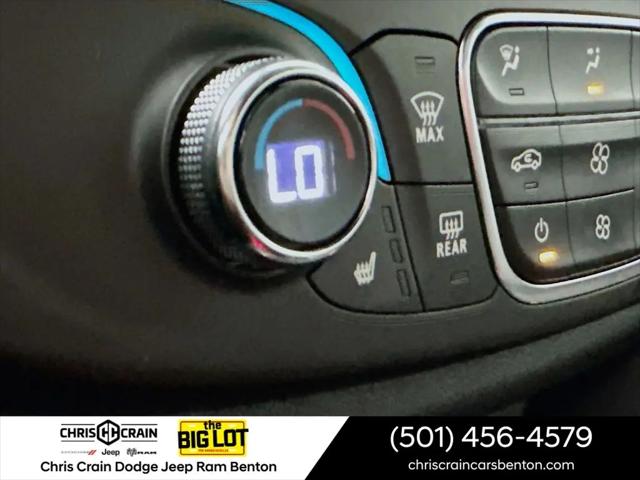 2023 Chevrolet Traverse AWD LT Cloth