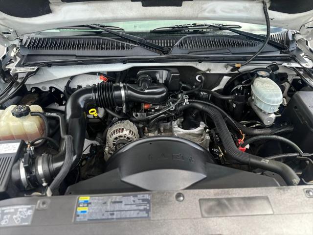 2004 Chevrolet Silverado 1500 Work Truck