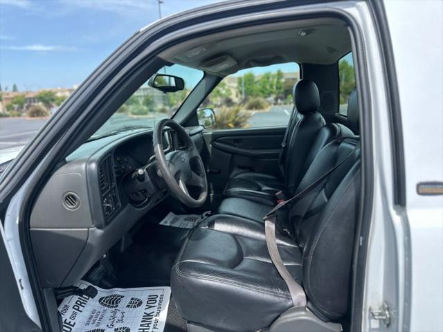 2004 Chevrolet Silverado 1500 Work Truck