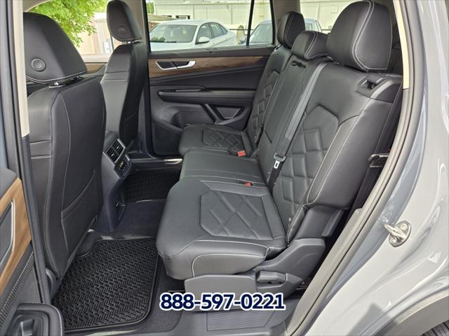 2026 Volkswagen Atlas SE with Technology