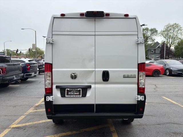 2025 Ram ProMaster 2500 Cargo Van Tradesman High Roof 159" WB w/Pass Seat