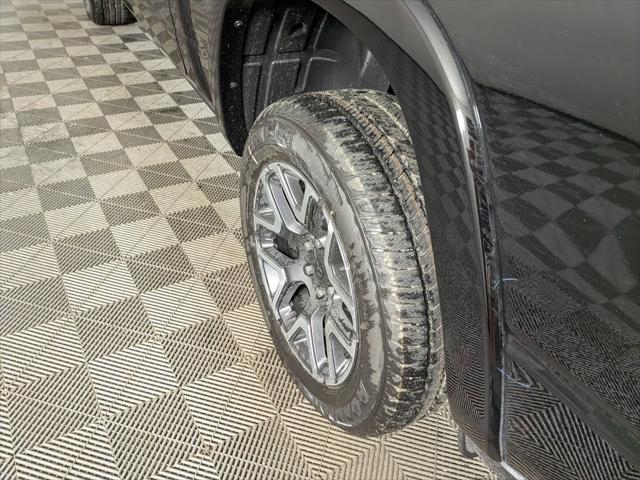 2026 Ram 1500 Laramie Crew Cab 4x4 57 Box