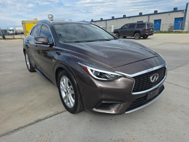2019 INFINITI QX30 LUXE