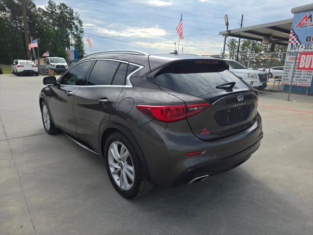 2019 INFINITI QX30 LUXE