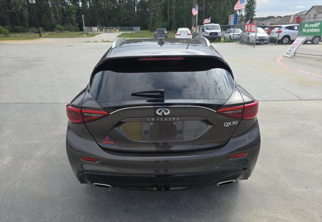 2019 INFINITI QX30 LUXE