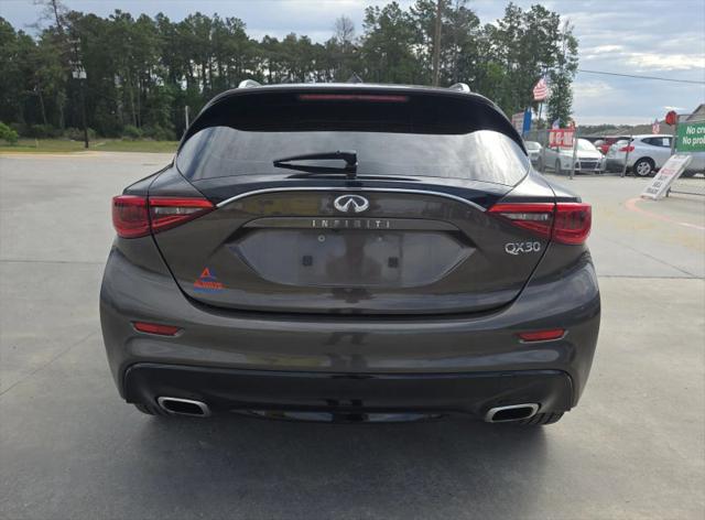 2019 INFINITI QX30 LUXE