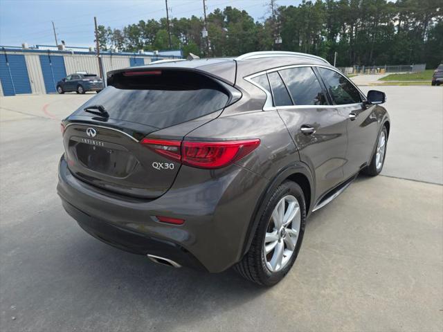 2019 INFINITI QX30 LUXE