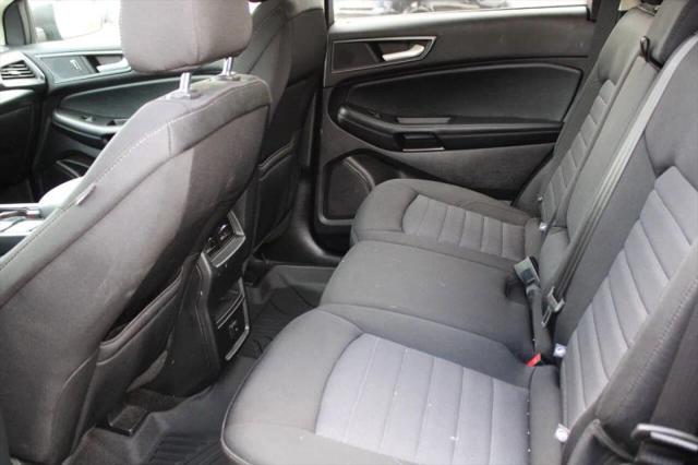 2020 Ford Edge SE