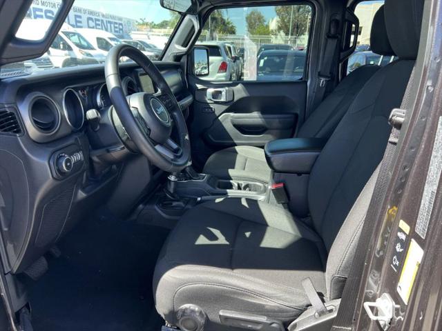 2022 Jeep Wrangler Unlimited Sport S 4x4