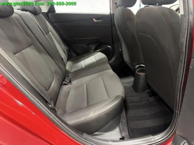 2019 Hyundai Accent SE