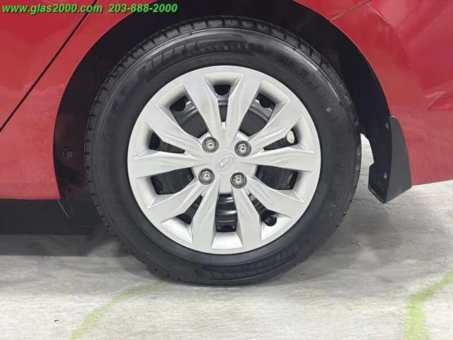 2019 Hyundai Accent SE
