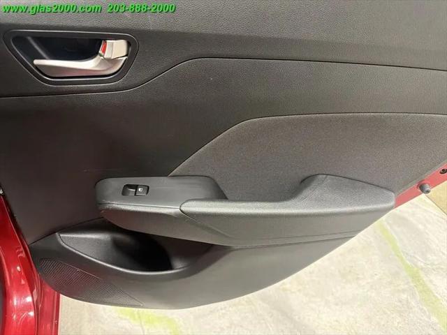 2019 Hyundai Accent SE