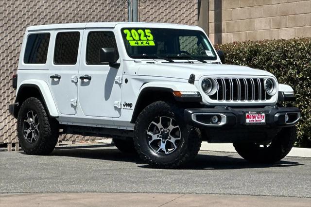 2025 Jeep Wrangler 4-Door Sahara 4x4
