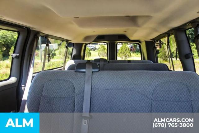 2025 Chevrolet Express Passenger RWD 3500 Extended Wheelbase LT