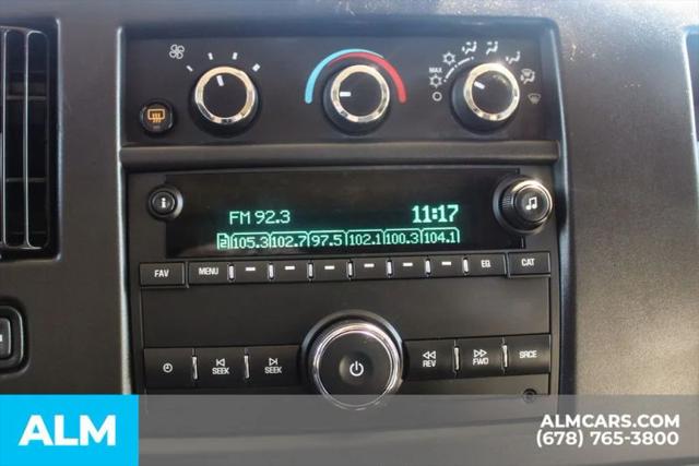 2025 Chevrolet Express Passenger RWD 3500 Extended Wheelbase LT