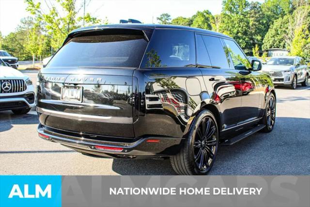 2025 Land Rover Range Rover P530 SE