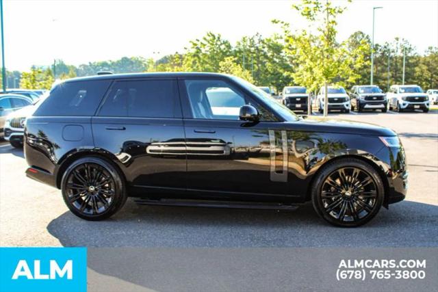 2025 Land Rover Range Rover P530 SE