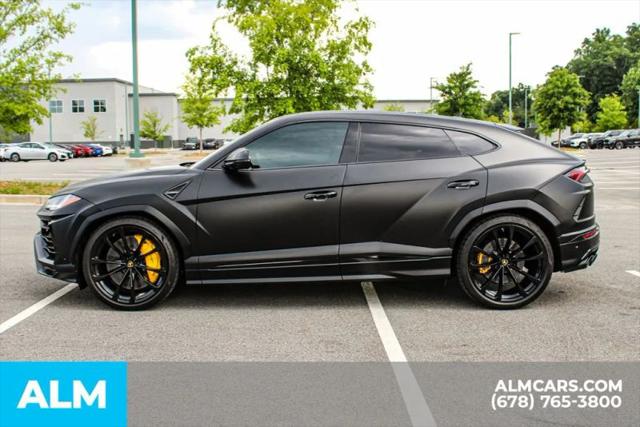 2020 Lamborghini Urus Base