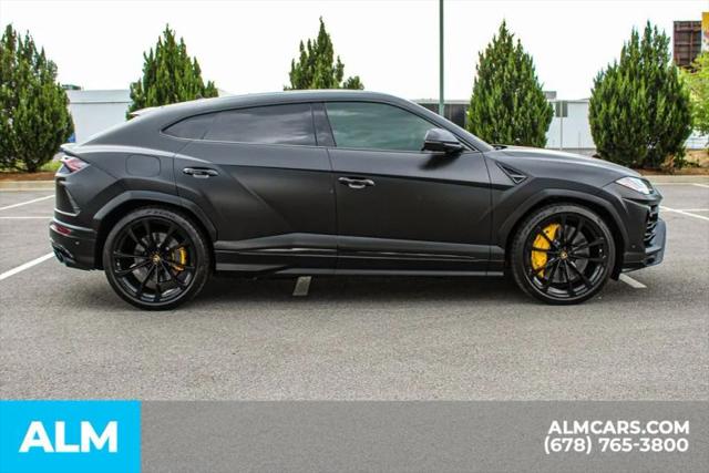 2020 Lamborghini Urus Base