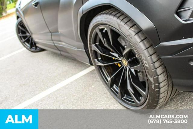 2020 Lamborghini Urus Base