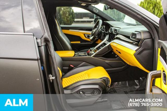 2020 Lamborghini Urus Base