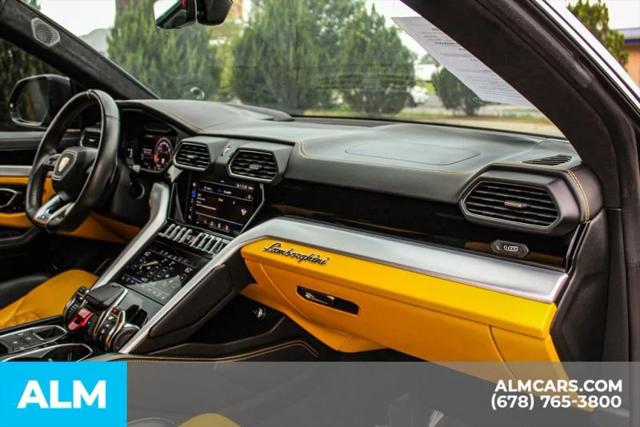 2020 Lamborghini Urus Base