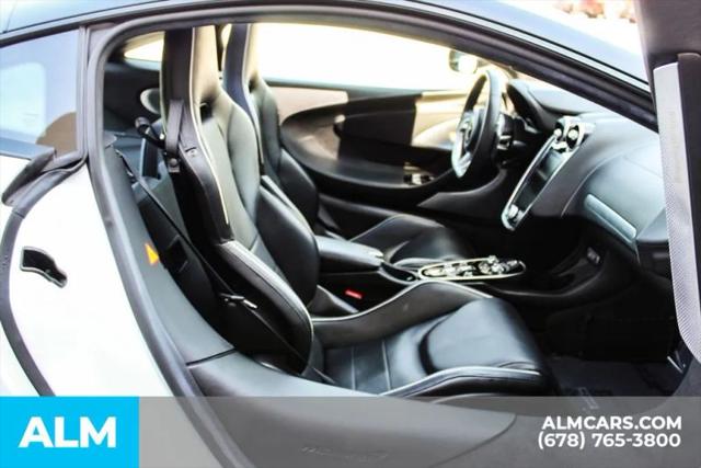 2023 McLaren GT Base