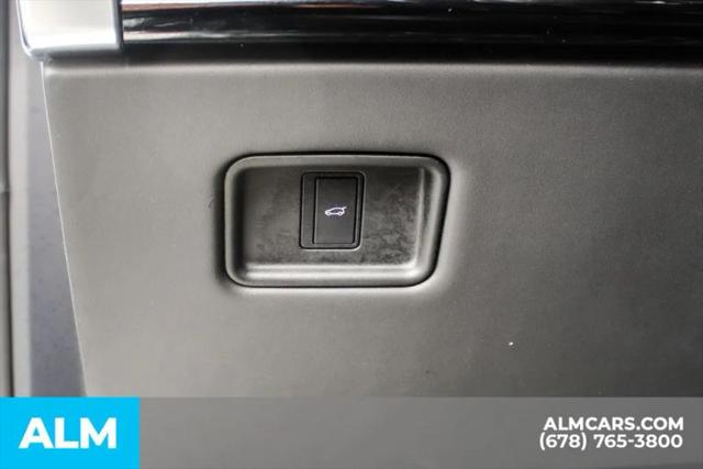 2023 Land Rover Range Rover P530 SE