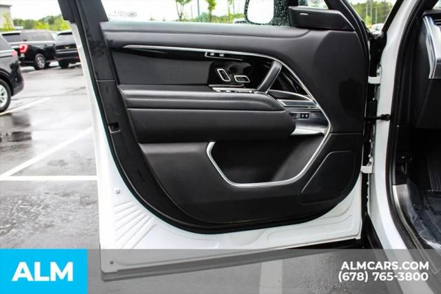 2023 Land Rover Range Rover P530 SE
