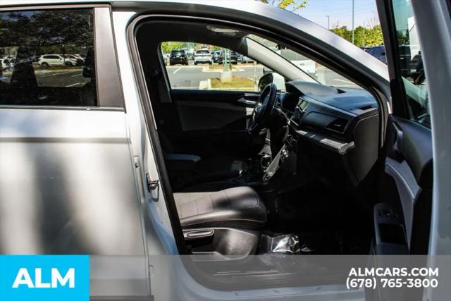 2024 Volkswagen Taos 1.5T SE