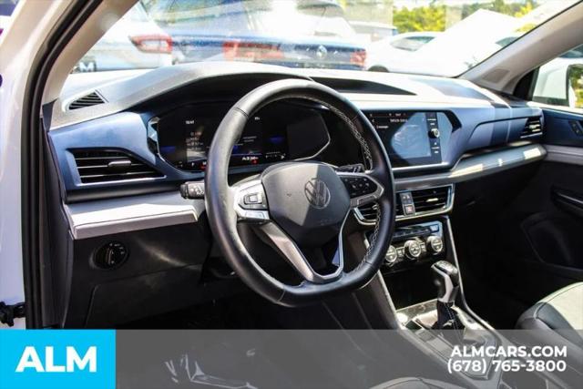 2024 Volkswagen Taos 1.5T SE