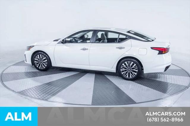 2025 Nissan Altima SV FWD