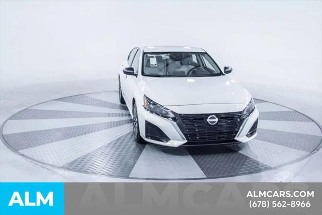 2025 Nissan Altima SV FWD