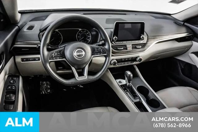 2025 Nissan Altima SV FWD