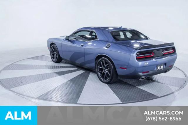 2021 Dodge Challenger SXT