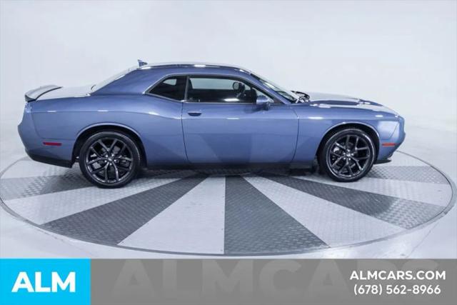 2021 Dodge Challenger SXT