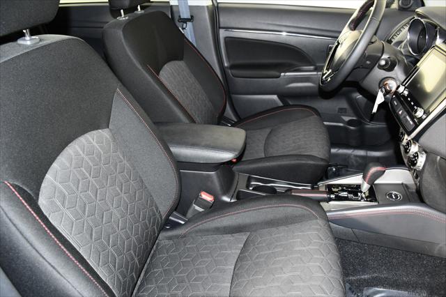2025 Mitsubishi Outlander Sport 2.0 LE AWC