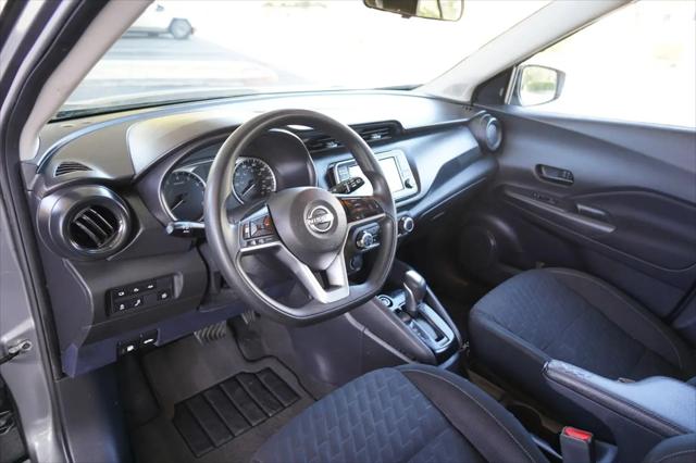 2022 Nissan Kicks S Xtronic CVT