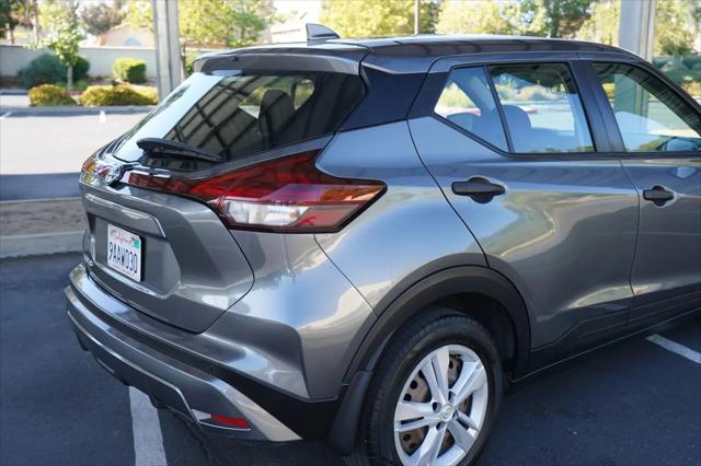 2022 Nissan Kicks S Xtronic CVT