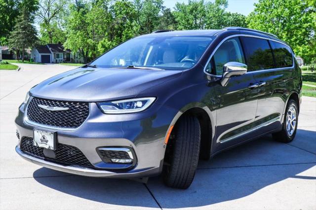 2021 Chrysler Pacifica Limited AWD