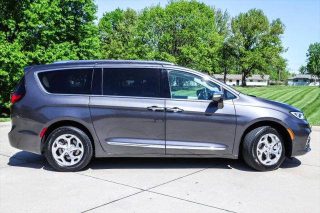 2021 Chrysler Pacifica Limited AWD