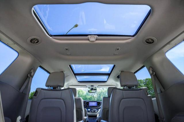 2021 Chrysler Pacifica Limited AWD