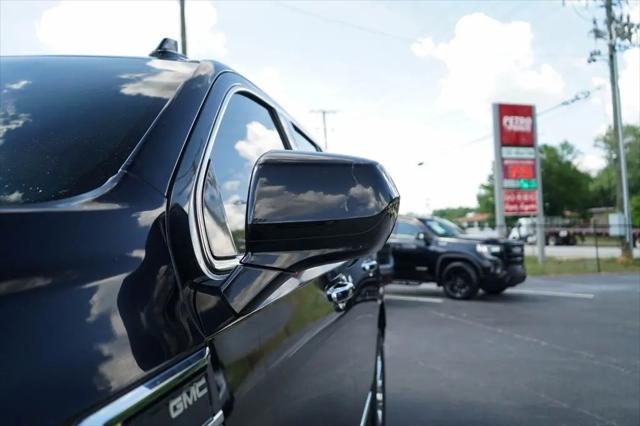 2021 GMC Yukon 2WD SLT