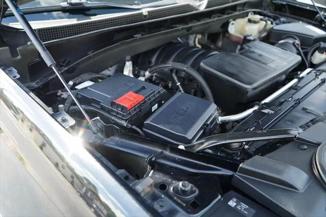 2021 GMC Yukon 2WD SLT